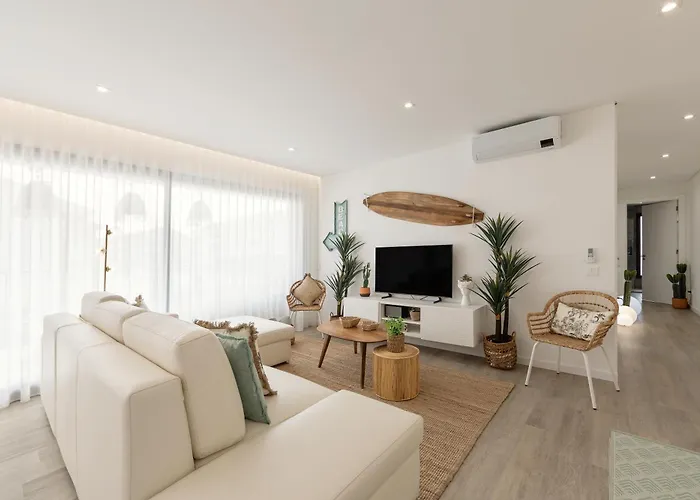 Consolacao Surf & Pool Terrace * Atouguia Da Baleia