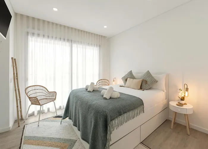 Consolacao Surf & Pool Terrace Atouguia Da Baleia