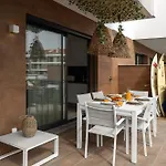 Consolacao Surf & Pool Terrace