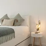 Consolacao Surf & Pool Terrace * Атогиа-да-Балейя