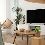 Consolacao Surf & Pool Terrace Атогиа-да-Балейя