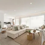 Consolacao Surf & Pool Terrace